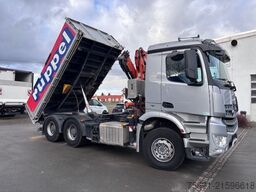 MERCEDES-BENZ Arocs 4   6x4 Dreiseitenkipper mit Ladekran