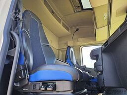 VOLVO FH 460 6X2 GLOBE SKIRTS