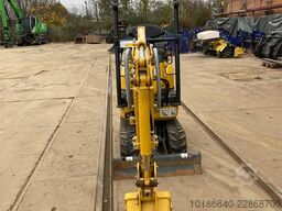 Komatsu PC09-1HAM