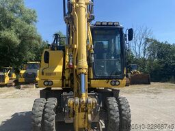 Komatsu PW160-11