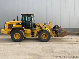 CAT 938 M (Bucket + Forks)
