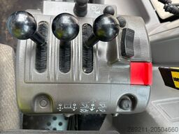 Volvo L 90 H (High tip + New tires)