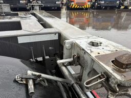 Fliegl SDS 380 Containertransport / Swiss-Vehicle