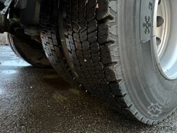 Mercedes-Benz Actros 3358, 6x4, Tipper & Crane, 2017