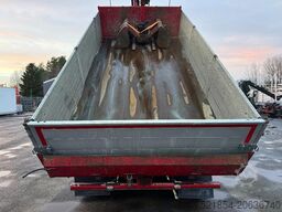 Mercedes-Benz Actros 3358, 6x4, Tipper & Crane, 2017