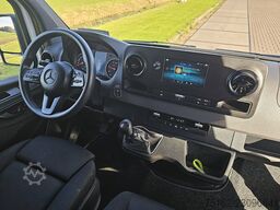 MERCEDES-BENZ SPRINTER 315 L2H2 Mbux Euro6 AC!