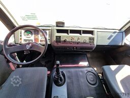 MAN TGL 8.240 - 2 deck livestock Bekkers - Loadlift...