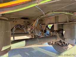 SCHMITZ CARGOBULL SCB*S3B DOUBLE-STOCK THERMO KING SLXi 300 TOP CO