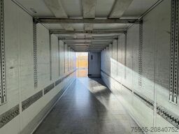 SCHMITZ CARGOBULL SCB*S3B DOUBLE-STOCK THERMO KING SLXi 300 TOP CO