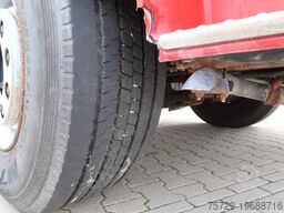 Volvo FH 12.420 FH 12-420 - Platform truck