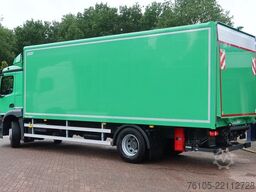 Mercedes-Benz Actros 1824L Bakwagen + Laadklep 2000 kg