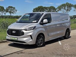 FORD TRANSIT CUSTOM 2.0 L2 LIMITED 170Pk Nav