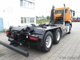 MAN TG-S 26.500 6x6H Abrollkipper Hiab XR18S51