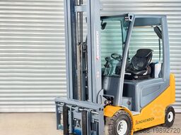 Jungheinrich EFG S30 - Service Neu - Batterie 85% - 7.5m Hub