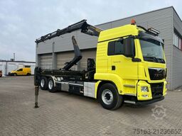 MAN TG-S 26.440 6x4 Abrollkipper mit Kran Funk 4xhyd