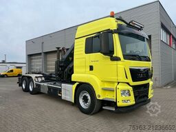 MAN TG-S 26.440 6x4 Abrollkipper mit Kran Funk 4xhyd