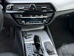BMW 520i Limousine Leder