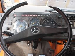 Mercedes-Benz Unimog U424/U1000