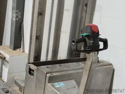 stainless still Pallet Stackers 