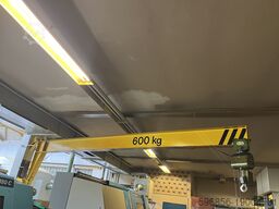 Żuraw słupowy L 525cm + wciagarka 500kg 