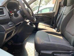 Renault Trafic L1H1 3,0t dCi 130 KOMFORT RFK + PDC + NSW