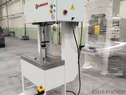 Durendus Montagepresse 100 Tonnen