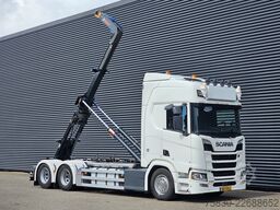 Scania R580 V8 6x2 / HOOKLIFT / HAAKARM / ABROLKIPPER