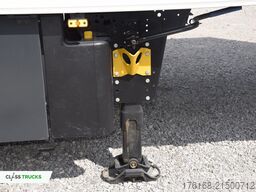 SCHMITZ CARGOBULL SKO Double Deck FP60 ThermoKing SLXi 300