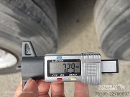 Schmitz Cargobull Semitrailer Reefer Standard divu klāju