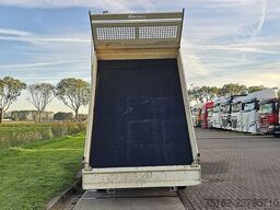 PEUGEOT BOXER 2.0 BHDI 130 KIPPER
