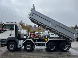 MAN TGS 37.480 8x4 Moser