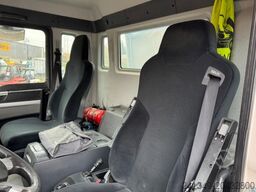 MAN TGS 37.480 8x4 Moser