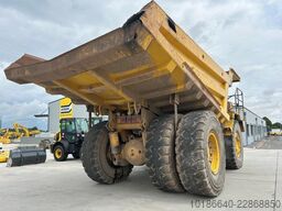 Komatsu HD605-5A