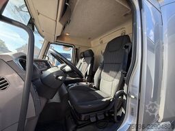 DAF LF 230 Trekker Showtruck 6 Cylinder 1st Owner E...