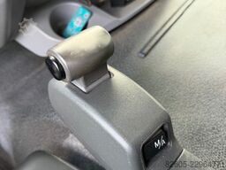 Mercedes-Benz Actros 3341