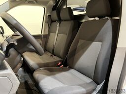 Volkswagen Transporter 2.0 TDI L2H1 150 PK Automaat / Euro...