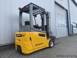 Jungheinrich EFG 220 | Batterie 80%