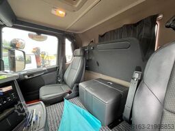 SCANIA G 450 8x4 4-Achs Kipper Bordmatik