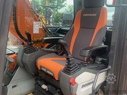 DOOSAN DX225LC-5