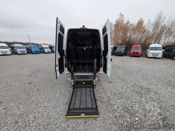 MERCEDES-BENZ eSprinter