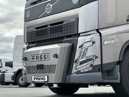 Volvo FH 500 8x4 Pritsche Fassi F905R.2.7 JIB