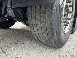 Schmitz Cargobull SCB S3B / Box Trailer / 2x Liftaxle / APK TUV 0...