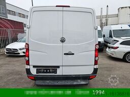 VOLKSWAGEN Crafter Kasten 35 kurz L1H1 Standheizung