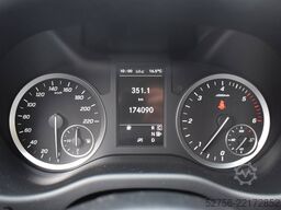 Mercedes-Benz Vito 4x4 Notarzt Einsatzfahrzeug NEF