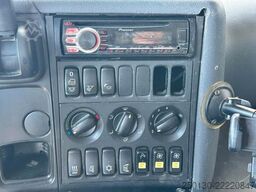SCANIA P360 4x2 BL Fahrgestell Ohne Aufbau *Motorschade
