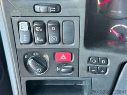 SCANIA P360 4x2 BL Fahrgestell Ohne Aufbau *Motorschade