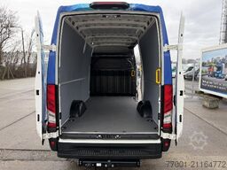 IVECO 35S14E V LED / AHK / ACC