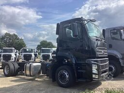 Ford F-Line 1833 4x2 DayCab automaat