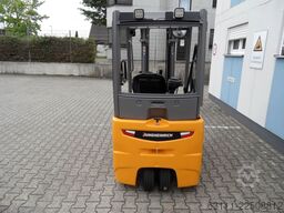 Jungheinrich EFG 218k - Triplex - aufgearbeitet