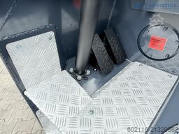 COMBILIFT CBE2500 TRIPLEX 5500 FORK POSITIONER